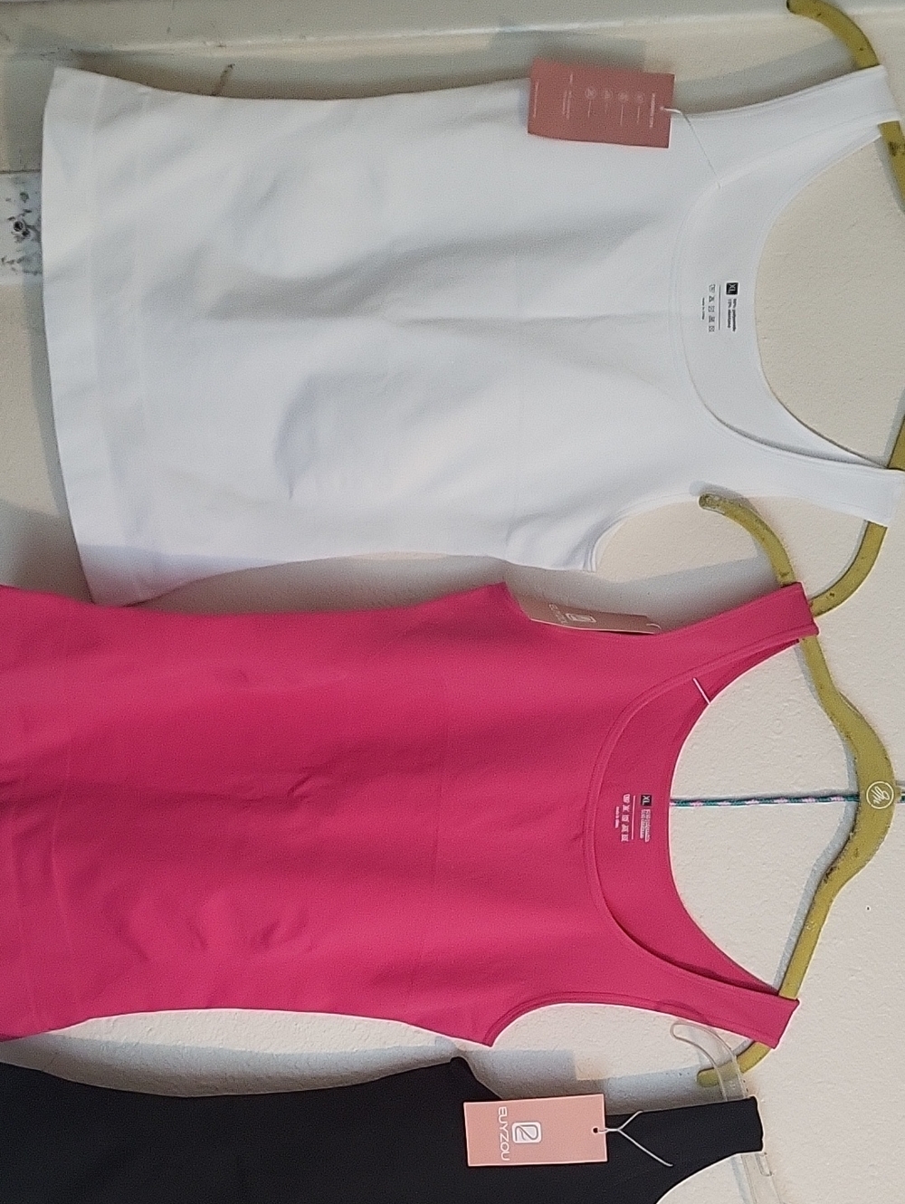 Classic Scoop Tank Top - Pink and White